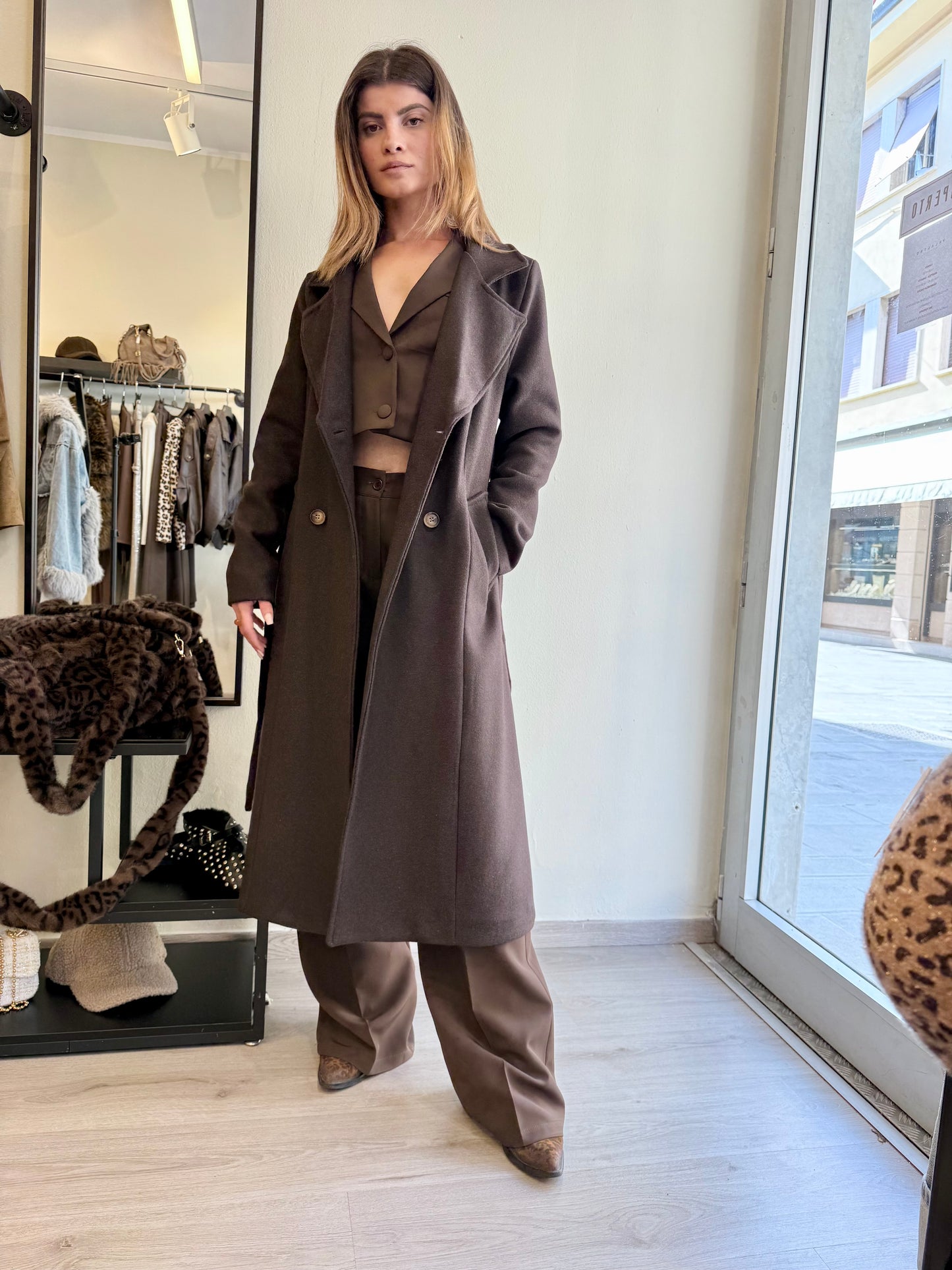 Cappotto doppiopetto in lana