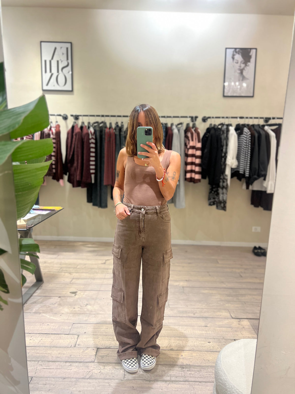 Pantaloni cargo marrone wide leg