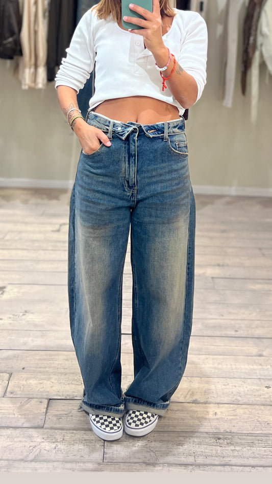 Jeans lavaggio the cintura girata