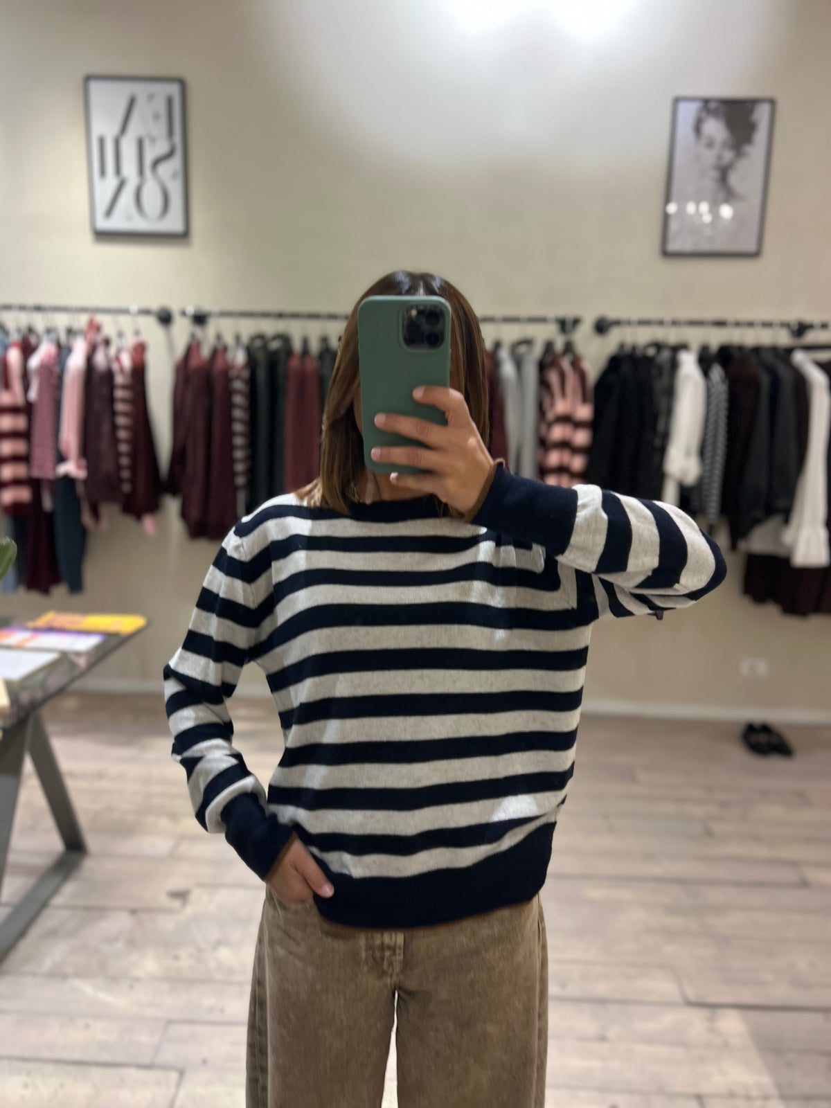 Maglia girocollo cachemere blu e grigia